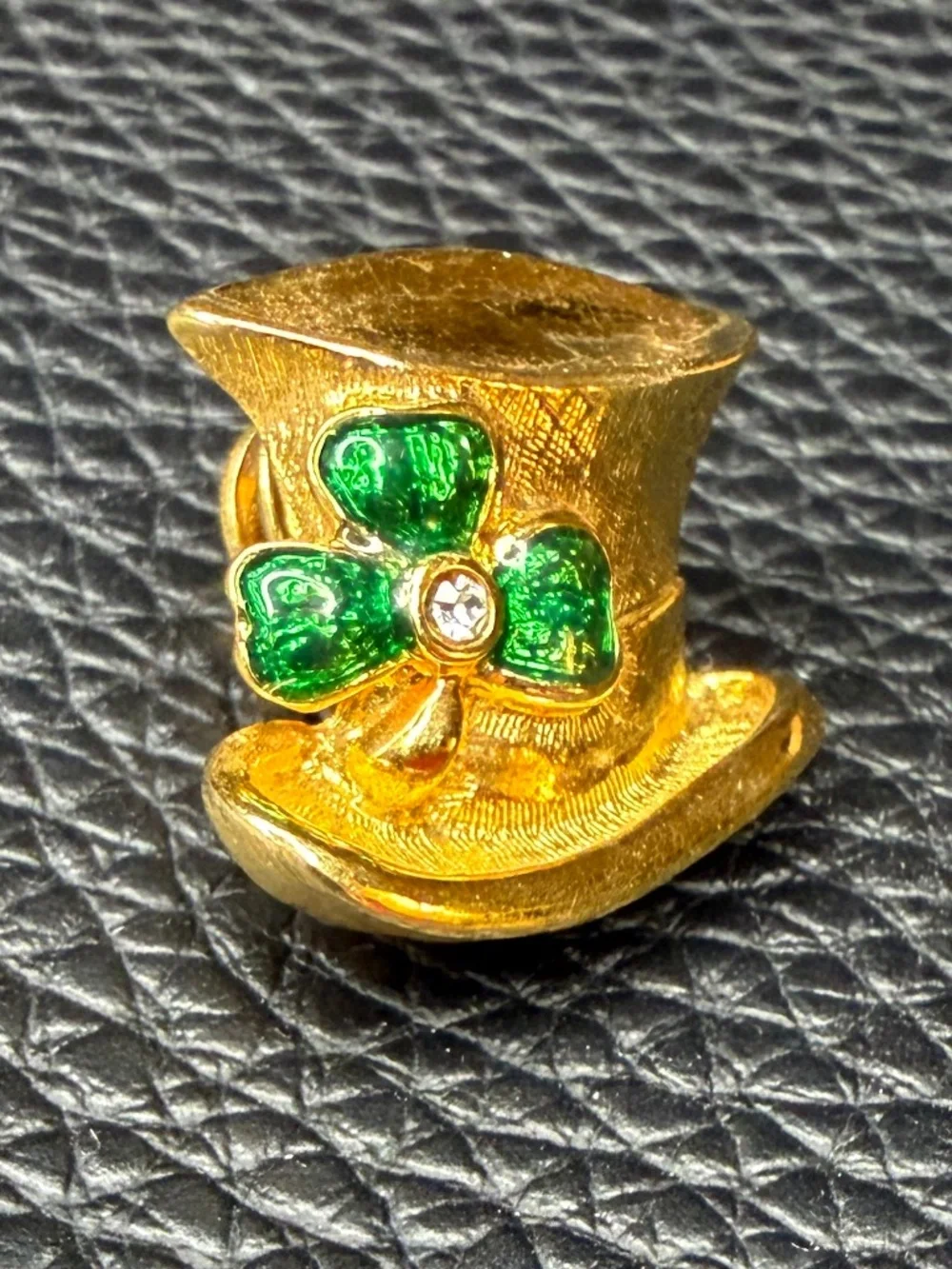Avon this vintage